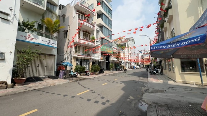 Hiếm! Mặt tiền Nguyễn Văn Nguyễn, Tân Định, Quận 1, 4x16m, Chỉ 18 Tỷ