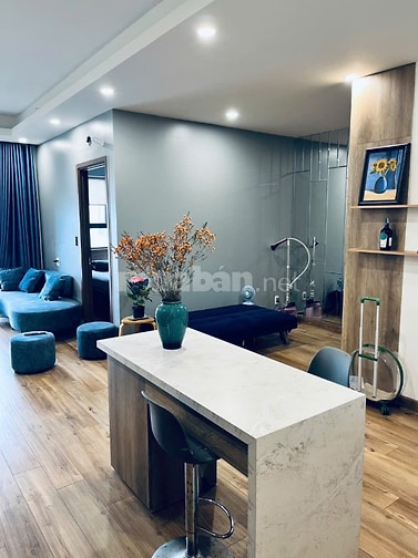 CHO THUÊ CĂN HỘ TẦNG CAO, VIEW SÔNG, FULL NỘI THẤT - Q7 SAIGON RIVERSI