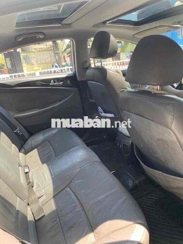 Hyundai Sonata Bạc 5 chỗ số tự động,Nhập khẩu