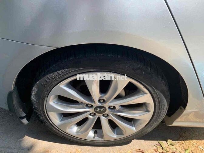 Hyundai Sonata Bạc 5 chỗ số tự động,Nhập khẩu