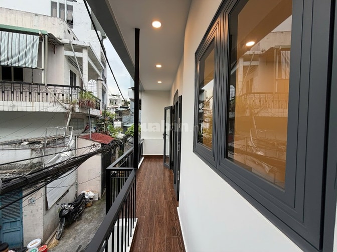 Bán nhà mới đẹp. Ngang tận 6m. Full nội thất. Hẻm Xe hơi 7m. Giá chỉ 4