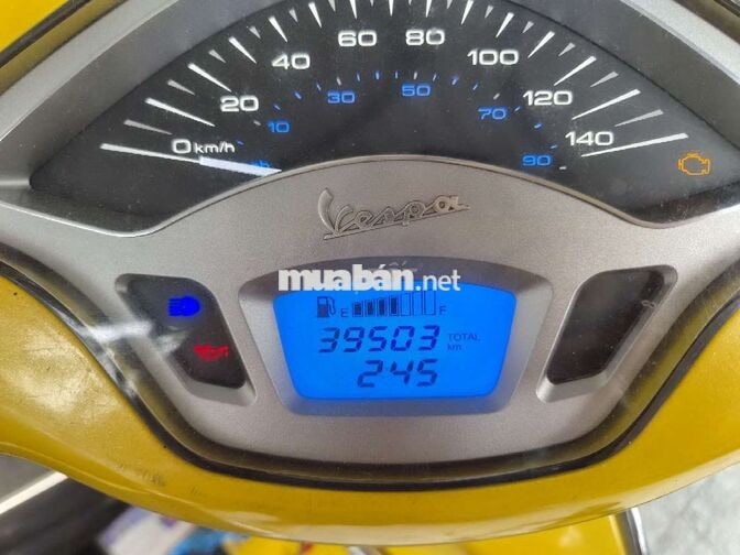 Piaggio Vespa Primavera