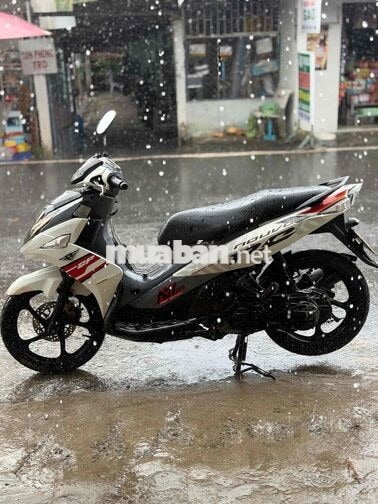 Yamaha nô 6 2016 trắng ngọc Trinh biển 65 máy êm n