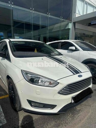 Ford Focus Titanium 2018 bản full chính chủ bán