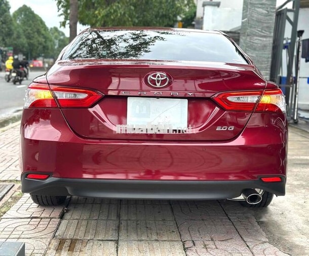 Toyota Camry 2.0 G 2020 Đỏ 8.000 km