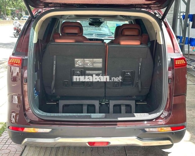 Kia Carnival Signature 2.2D Full 2023 Đỏ