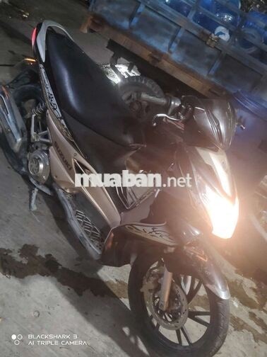 Suzuki Hayate 125 vàng đồng