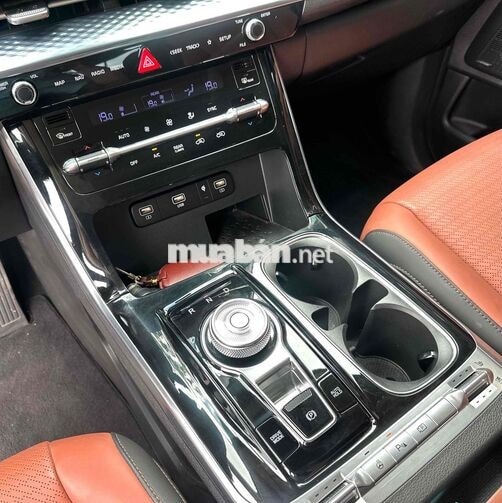 Kia Carnival Signature 2.2D Full 2023 Đỏ