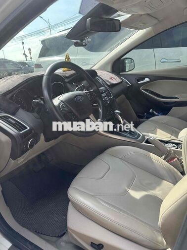 Ford Focus Titanium 2018 bản full chính chủ bán