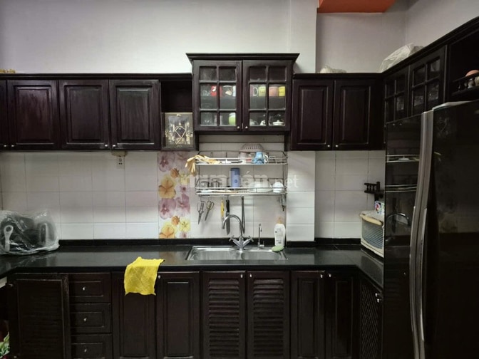 CHÍNH CHỦ BÁN NHÀ 3 TẦNG + SÂN THƯỢNG, DTSD 165,1m2, Cư xá Phú Thọ Hòa