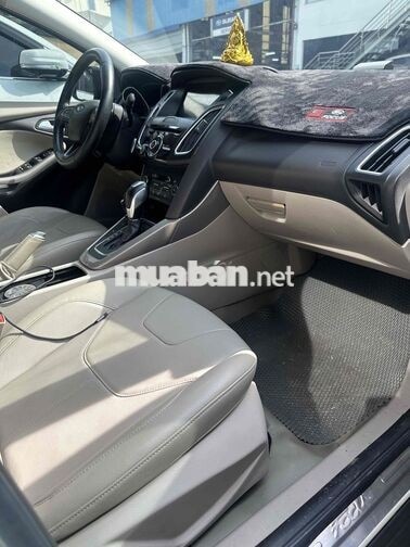 Ford Focus Titanium 2018 bản full chính chủ bán