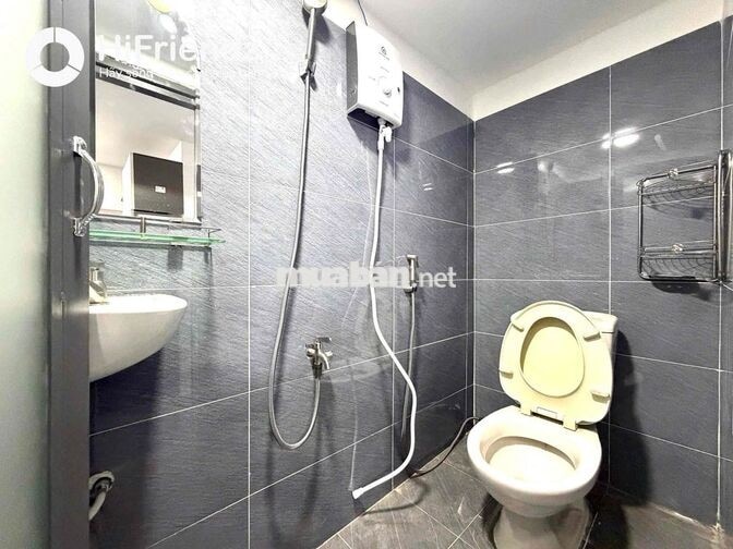 Cho thuê căn hộ Duplex full nội thất ban công, máy giặt riêng – Q1
