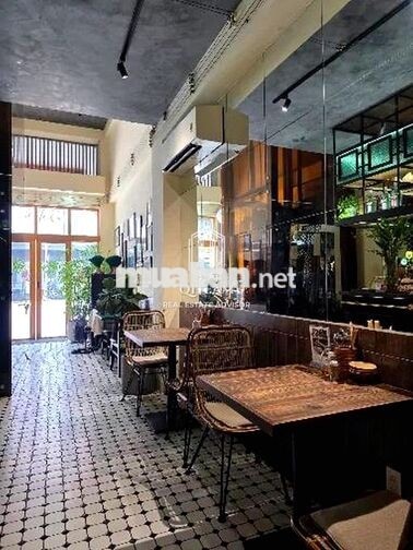 MẶT TIỀN CỐNG QUỲNH , QUẬN 1 - 4x15m - TRỆT LẦU - GIÁ: 50 TRIỆU/THÁNG