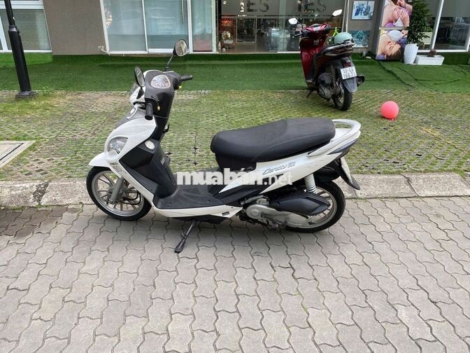 Kymco Candy Hi 50cc Trắng