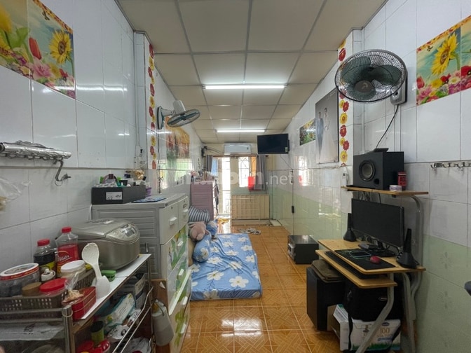 Nhà hẻm ba gác 20m vuông. 3 tầng. Vĩnh Viễn - Nguyễn Tri Phương, Q10