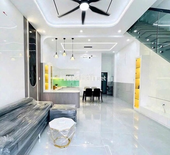 ÔNG ANH LÀM KỸ SƯ XÂY NHÀ ĐỂ Ở GIỜ CHUYỂN CÔNG TÁC ĐI TỈNH CẦN BÁN LẠI