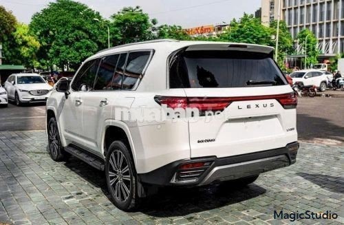 Xe Lexus LX 600 Urban 2023 - 6 Tỷ 900 Triệu