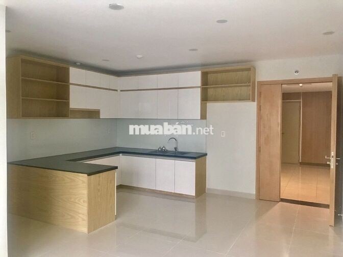 Cho thuê căn hộ chung cư Tân Phước, Quận 11, 110m2, 3pn, 14tr