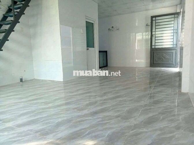 Nhà mới rộng thoáng mát sạch đẹp an ninh 