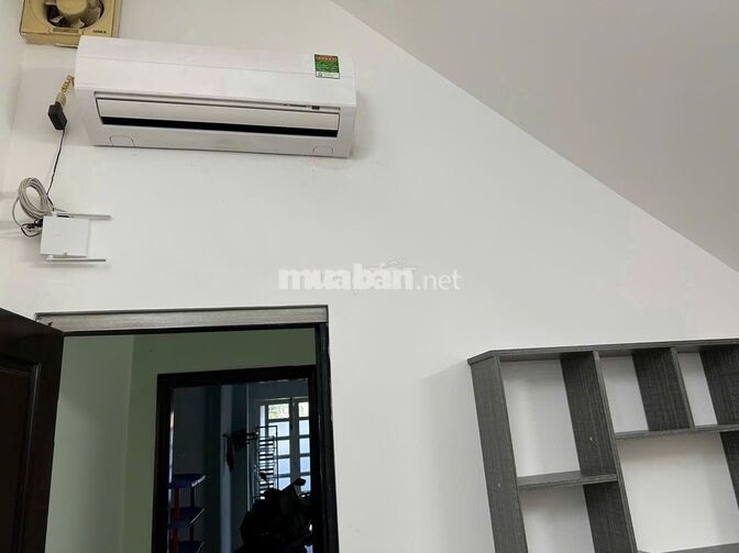 Phòng PVTrị BThạnh, tầng trệt, rộng, full nội thất