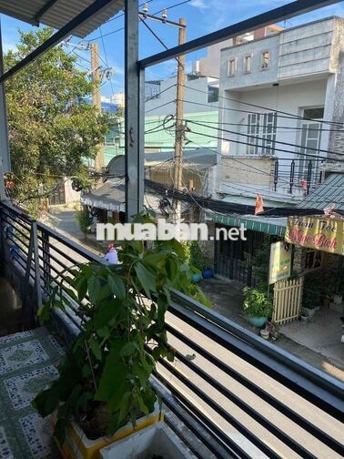 nhà mặt tiền kinh doanh nhỏ ở.