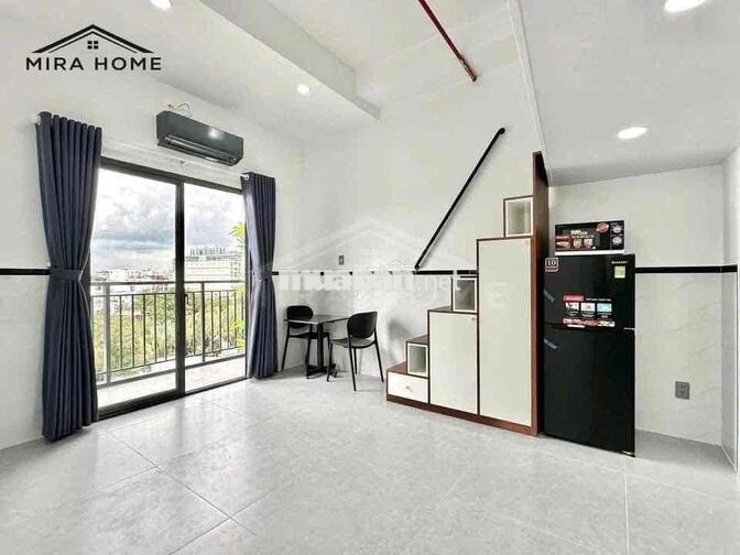 Cho thuê trọ ban công có gác ngay Cầu vượt ngã tư Ga