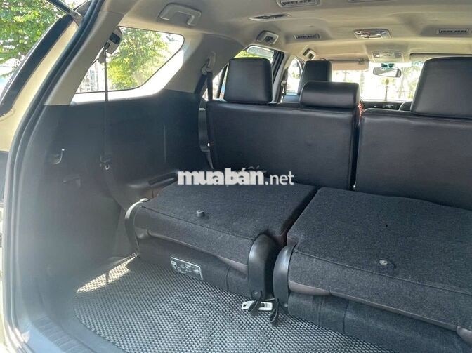 Toyota Fortuner 2019 SUV Trắng