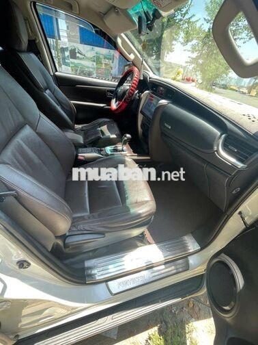 Toyota Fortuner 2019 SUV Trắng
