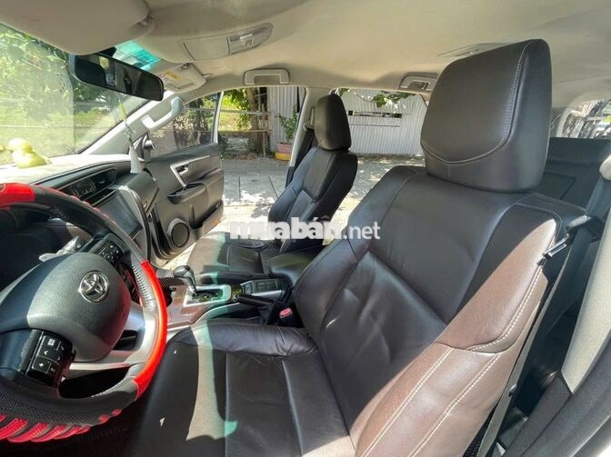 Toyota Fortuner 2019 SUV Trắng