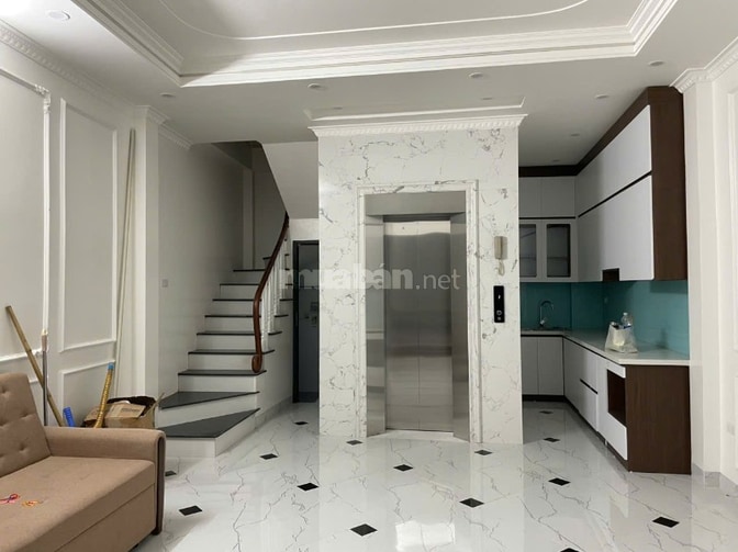 Cho sinh viên nữ hoặc hộ gia đình thuê phòng riêng khép kín tại ngõ 52