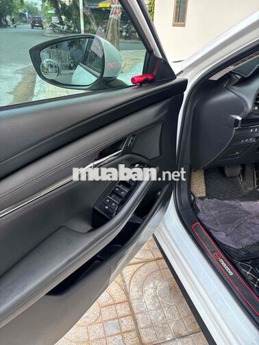 Mazda Mazda 3 Trắng Luxury