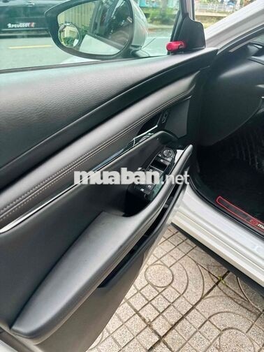 Mazda Mazda 3 Trắng Luxury