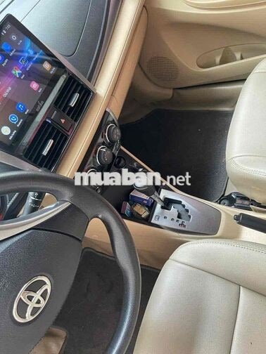 Toyota Vios Trắng Tự động
