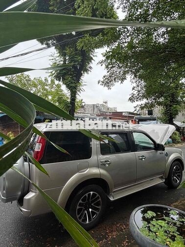 Ford Everest 2014 Bạc