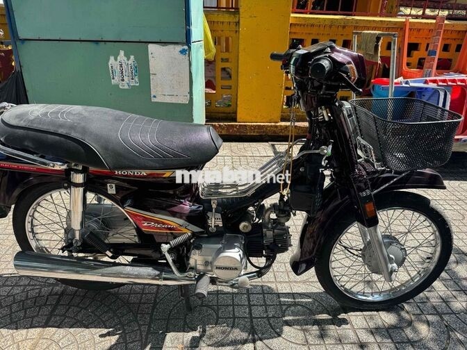 Honda Dream Thái