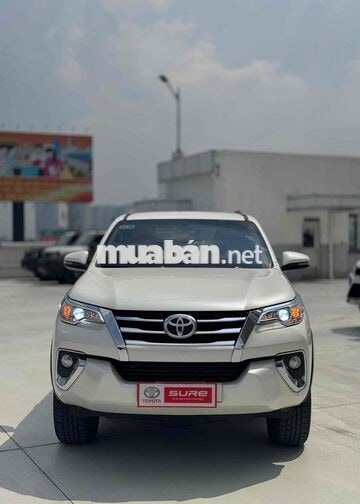 Toyota Fortuner 2.7V 1 Cầu 2018 Trắng