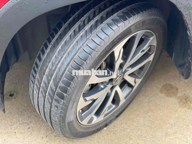 Toyota Corolla Cross 1.8V 2023 Đỏ 33000km