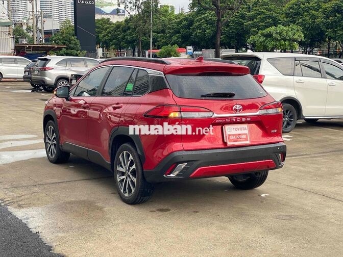 Toyota Corolla Cross 1.8V 2023 Đỏ 33000km