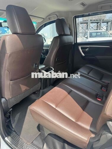 Toyota Fortuner 2.7V 1 Cầu 2018 Trắng