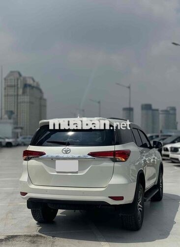 Toyota Fortuner 2.7V 1 Cầu 2018 Trắng