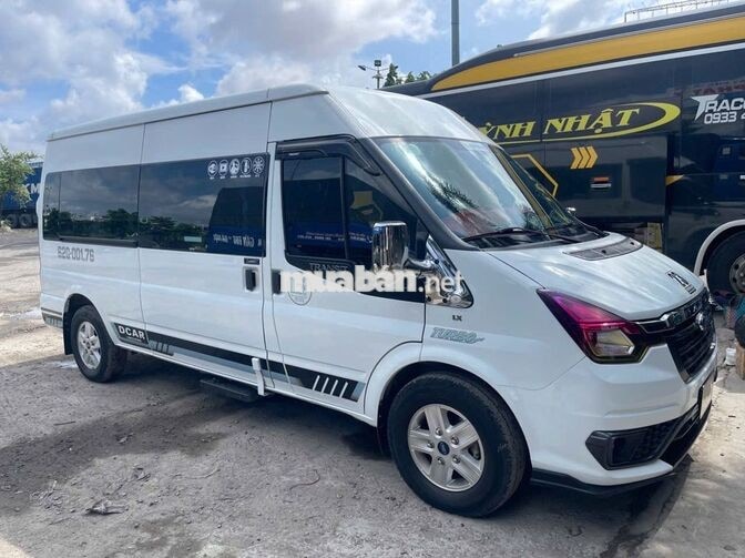 Ford Transit 2023 Trắng 16 chỗ