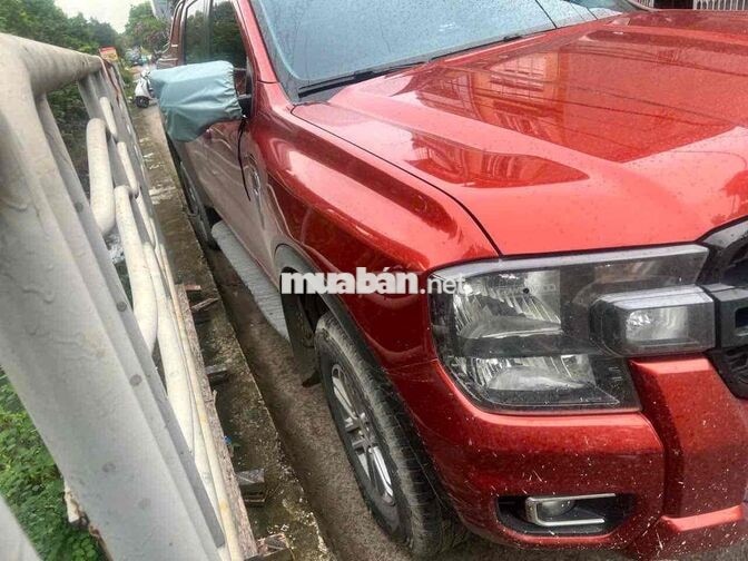 Ford Ranger XLS Đỏ