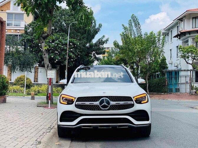 Mercedes-Benz GLC300 4MATIC V1 2022 Trắng