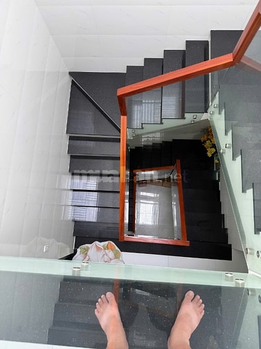 Cần bán nhà MTKD Nguyễn Cửu Phú - gần ngã tư Trần Đại Nghĩa.
