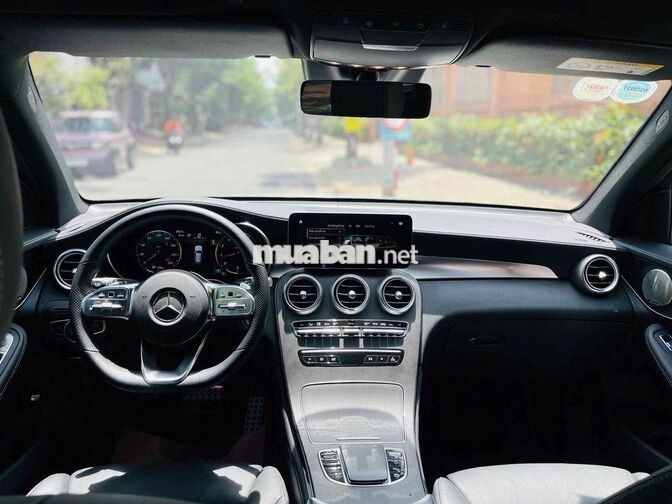 Mercedes-Benz GLC300 4MATIC V1 2022 Trắng