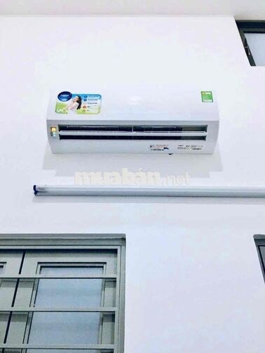 Phòng cho thuê dtsd 18m2 ngay chân cầu Tham Lương Trường Chinh