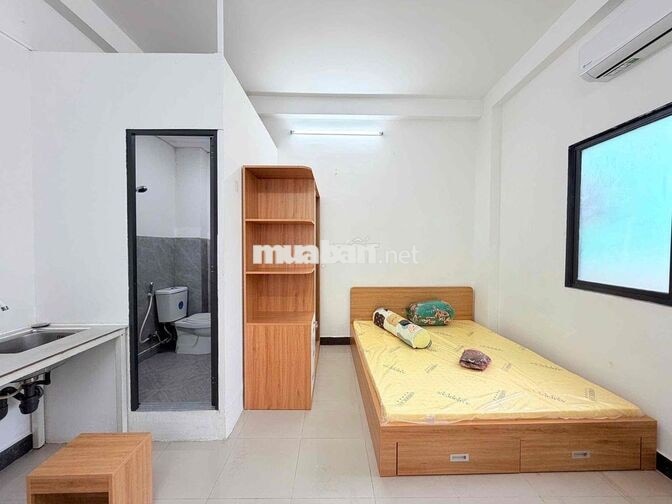 Cho Thuê Căn Hộ Cửa Sổ Full NT Có Tủ Lạnh Nhà Mới Ngay Cầu Vượt 3/2
