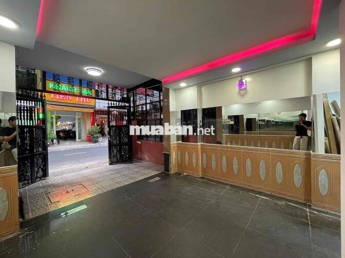 Chính Chủ Cho Thuê Mặt Bằng Quận 10 ( 40m2 - WC Riêng )