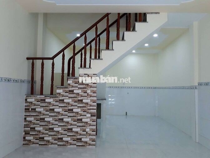 Nhà 40m2 đối diện Co.opmart SaiGon Home Hương Lộ 2 chỉ 3.5 tỷ TL