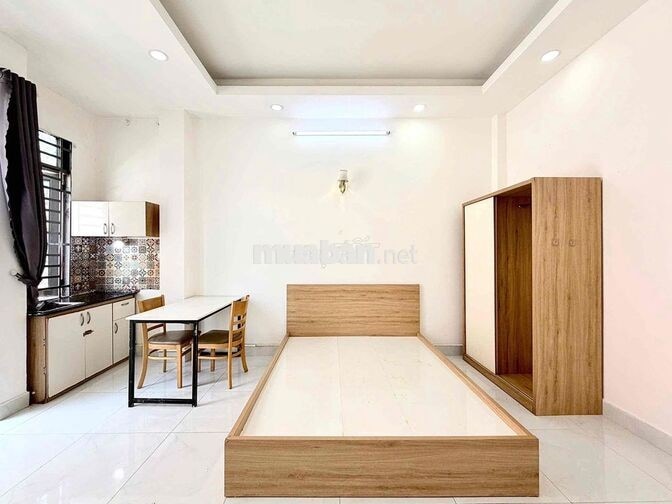 CHO THUÊ STUDIO BAN CÔNG TRẦN VĂN ĐANG QUẬN 3 NGAY SÁT BỜ KÈ HOÀNG SA